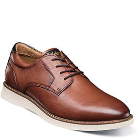 LAUNCH PLAIN TOE OXFORD in Cognac for R1899.00